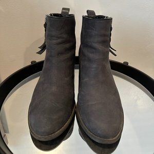 Women's bp suede booties